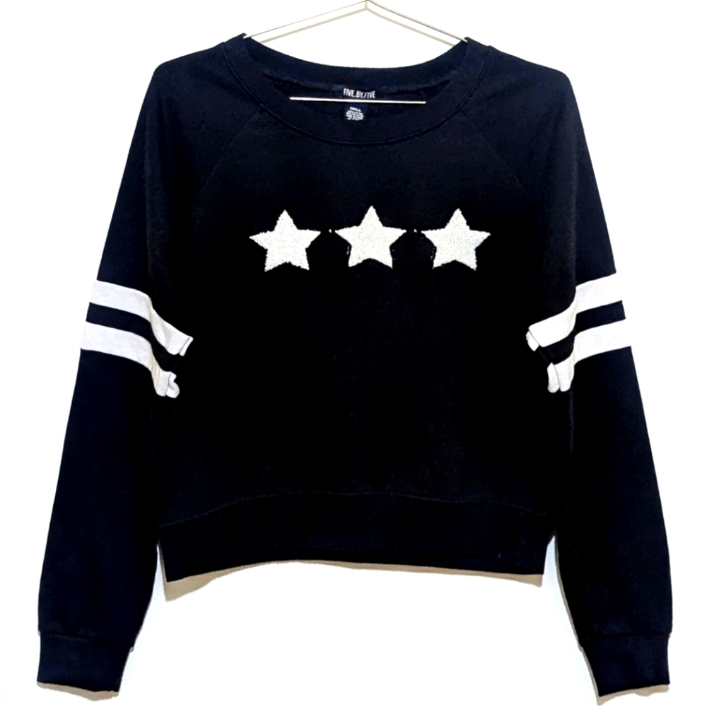 Crew Neck Sweater | Five.By.Five | Athletic Stripes | Casual | Cozy | Star Patch